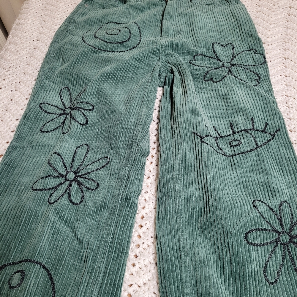 ❤️Pacsun 90s Boyfriend Embroidered Corduroy Jeans 24/31 - Picture 4 of 14